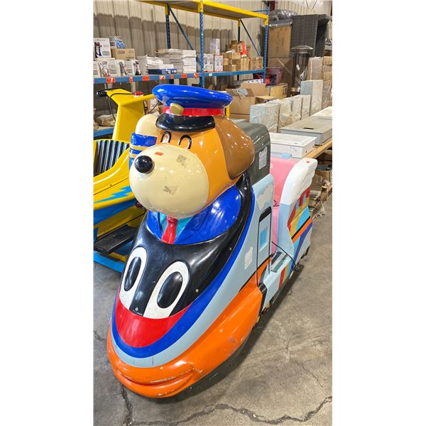 CHILDREN'S COIN OPERATED TRAIN KIDDIE RIDE