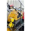 Image 2 : 2025 AGT INDUSTRIAL MX-MZT14 GAS POWERED RUBBER TRACK RIDE ON MINI SKID STEER WITH ATTACHED