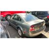 Image 2 : 2004 VOLKSWAGEN PASSAT, 4DR SEDAN, GREEN, VIN WVWPD63B84P105451