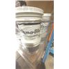 Image 2 : 16- 3.76L PAILS OF DYNA-BLUE HEAVY DUTY CABLE LUBRICANT