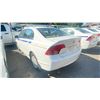 Image 2 : 2006 HONDA CIVIC HYBRID, 4DRSD, WHITE, VIN JHMFA36236S800501