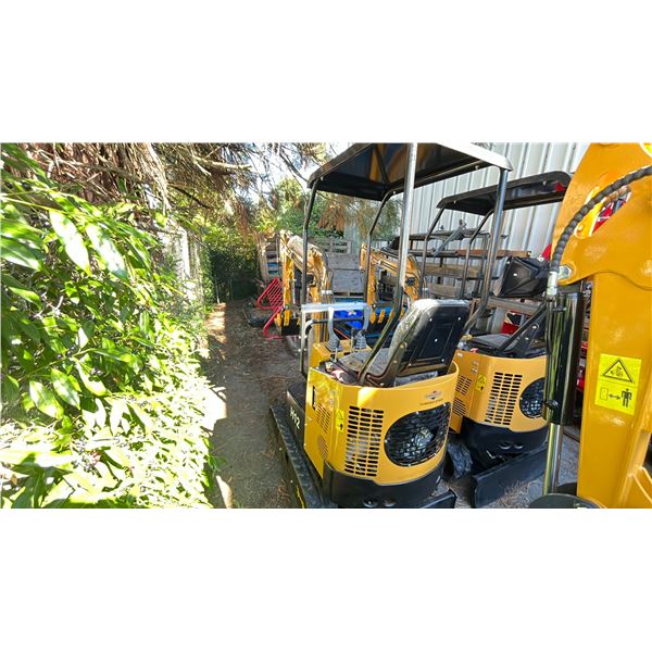 AGT INDUSTRIAL H12 YELLOW GAS POWERED RUBBER TRACK MINI EXCAVATOR WITH ATTACHED