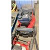 Image 3 : GAS POWERED COMMERCIAL HONDA GXV 160 PUSH LAWN MOWER