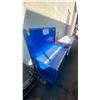 Image 2 : 2 HEAVY DUTY INDUSTRIAL METAL MOBILE OPEN CARTS & METAL STORAGE RACK