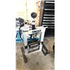 Image 2 : MAXIMUM 10-TON MANUAL SHOP PRESS