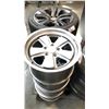Image 2 : ALUMINUM ALLOY 18 INCHES PORCHE FUCHS RIMS SET P.C.D 130