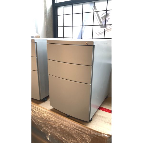 GREY HDL 3-DRAWER MOBILE PEDESTAL