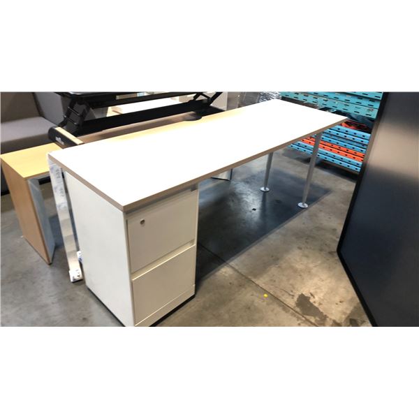 STEELCASE NATURAL OAK/BEIGE COMPUTER DESK D24  X W72  X H30 