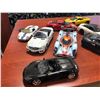 Image 2 : LOT OF APPROX 35 DIE CAST CARS