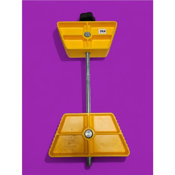 Trailer Tire Position Lock