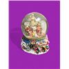 Image 1 : Snow Globe