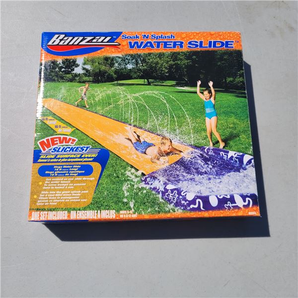 Banzai Soak 'N Splash Water Slide