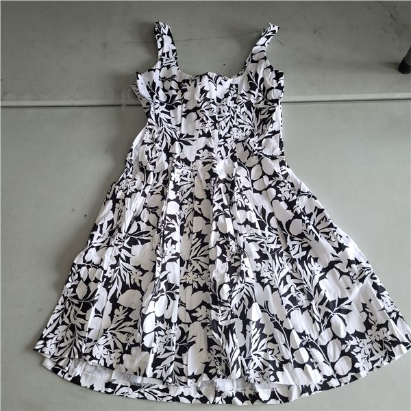 Lauren Ralph Lauren Dress - Sz 4