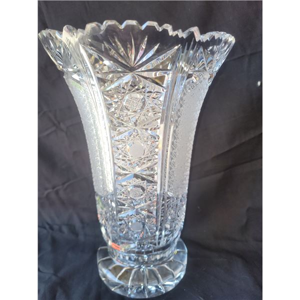 Cross Cut Crystal Vase A
