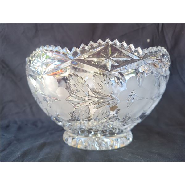 Saw Tooth Crystal Dish A