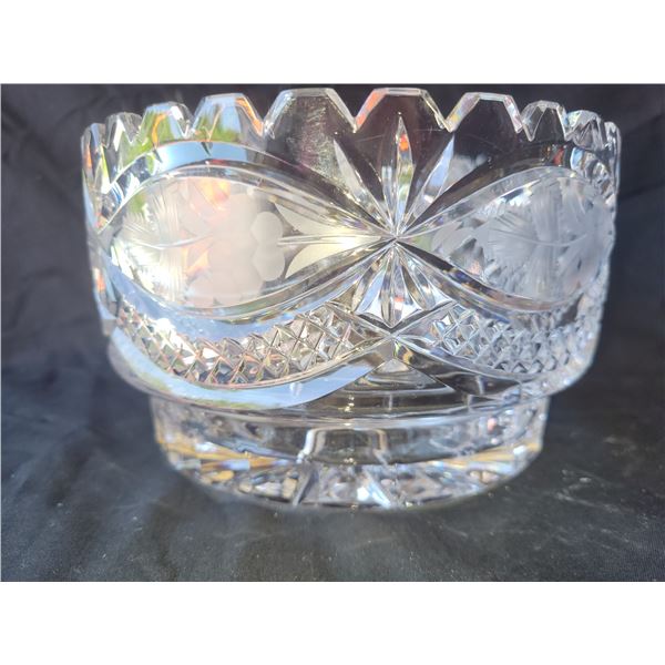 Sawtooth Candy Dish A