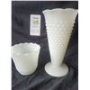Image 1 : Fenton Hobnail Milkglass A