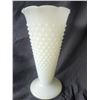Image 2 : Fenton Hobnail Milkglass A