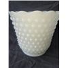 Image 3 : Fenton Hobnail Milkglass A