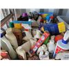 Image 9 : Cleaning Supplies B