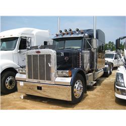 2003 PETERBILT 379 EXTENDED HOOD T/A TRUCK TRACTOR