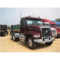 2002 VOLVO T/A TRUCK TRACTOR