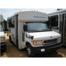 2002 FORD E450 S/A 12 PASSENGER BUS