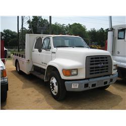 1995 FORD F700 S/A CREWCAB FLATBED