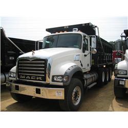 2009 MACK GU713 TRI-AXLE DUMP