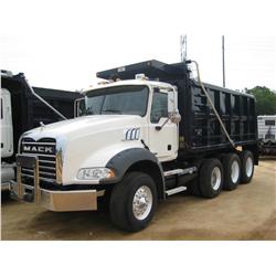 2006 MACK CT713 TRI-AXLE DUMP