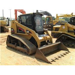 CAT 277B SKID STEER LOADER