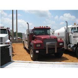1997 MACK RD690S T/A FUEL & LUBE TRUCK