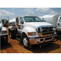 2005 FORD F750 XL S/A WATER TRUCK