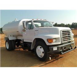 1999 FORD F SERIES S/A WATER TRUCK