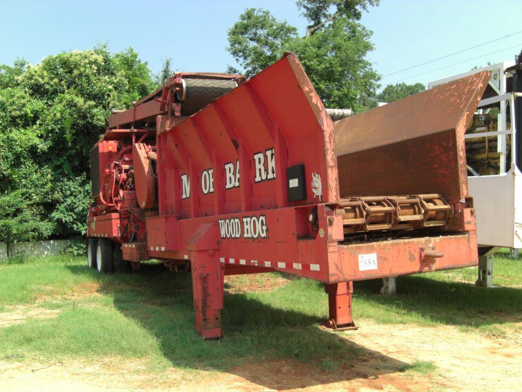 MORBARK 5600 WOODHOG HORIZONTAL GRINDER J.M. Wood Auction Company, Inc.