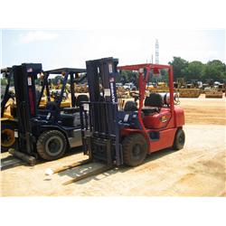 KOMATSU P50BX FORKLIFT