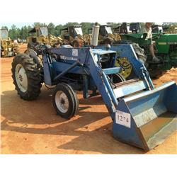 FORD 2600 FARM TRACTOR