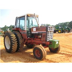 INTERNATIONAL 1086 FARM TRACTOR