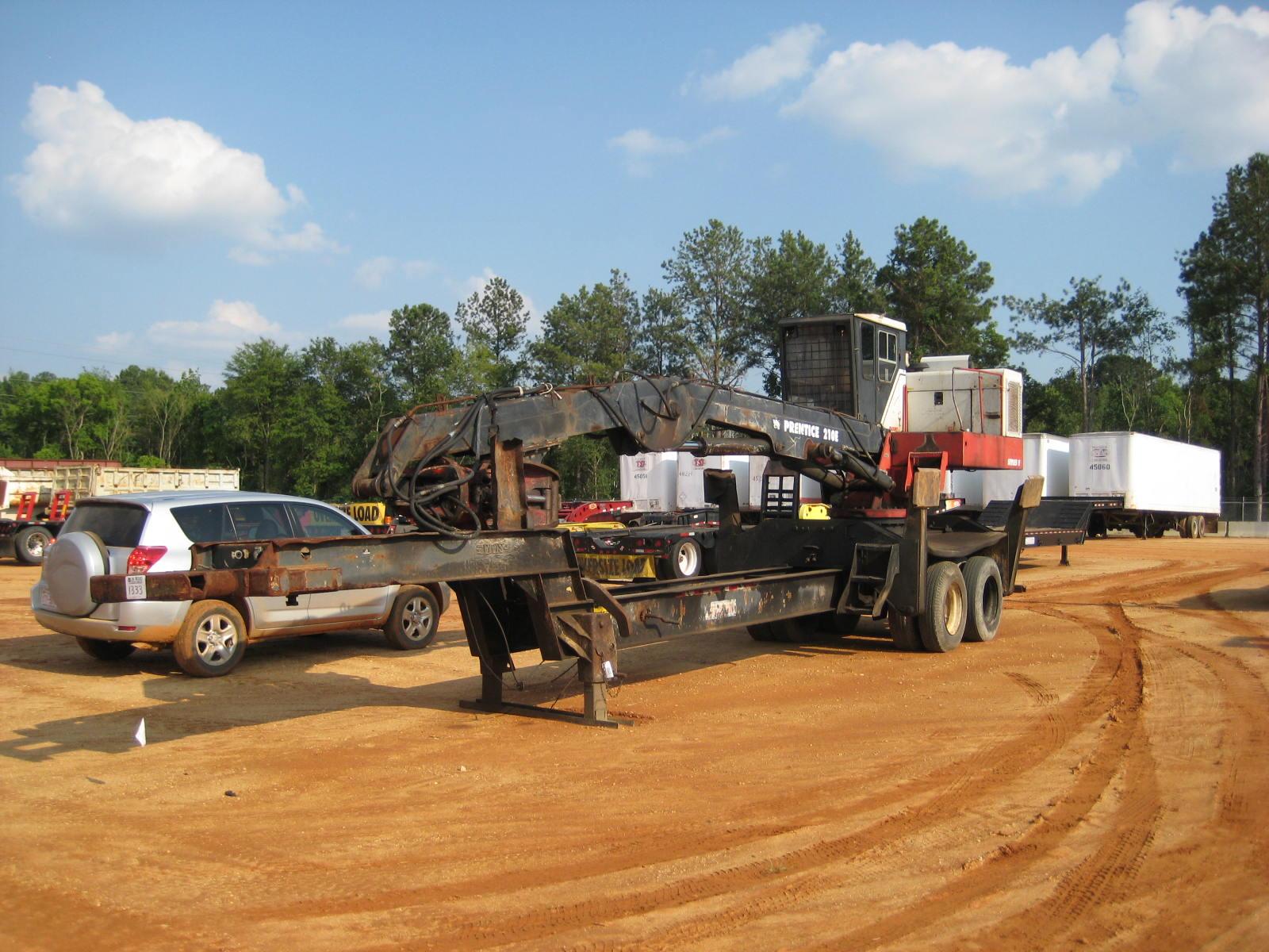 PRENTICE 210E LOG LOADER