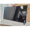 Image 1 : Samsung Smart 55" TV with Wall Mounting Bracket
