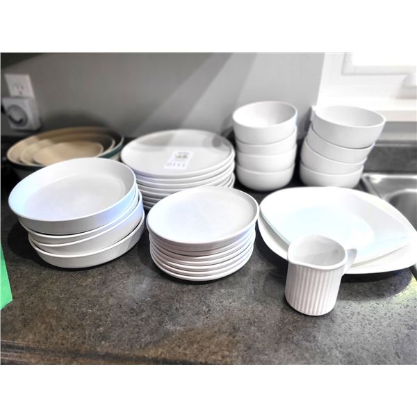 Stoneware Dinner Set, Mixing Bowls A