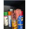 Image 13 : Assorted Spray Cans A