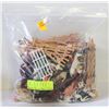 Image 1 : BAG OF VINTAGE TOY FARM ANIMALS