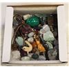 Image 1 : LARGE BOX OF ASSORTED CRYSTALS
