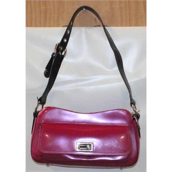 BEIJO BARBIE PINK HAND PURSE