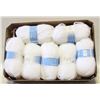 Image 1 : 7 SKEINS WHITE YARN