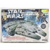 Image 1 : STARWARS MILLENIUM FALCON MODEL KIT NO ELECTRONICS *PLASTIC ONLY*
