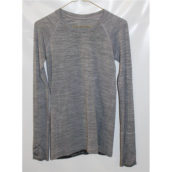 LULU LEMON SIZE 2