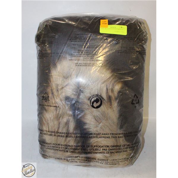 NEW XL JACKET WITH SYNTHETIC FUR HOOD