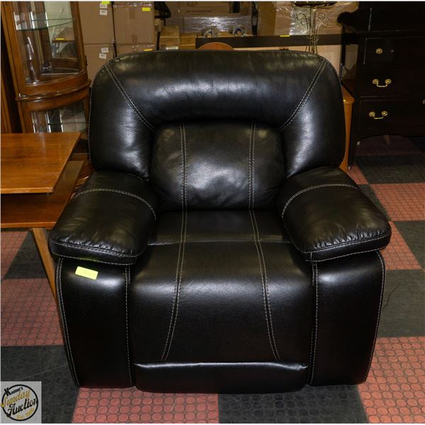 BLACK LEATHER CHAIR